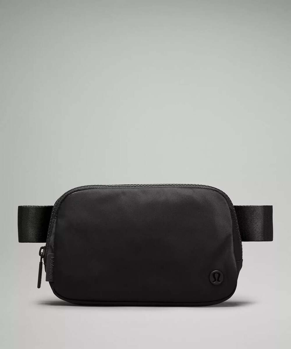 Lululemon Everywhere Belt Bag 1L Black